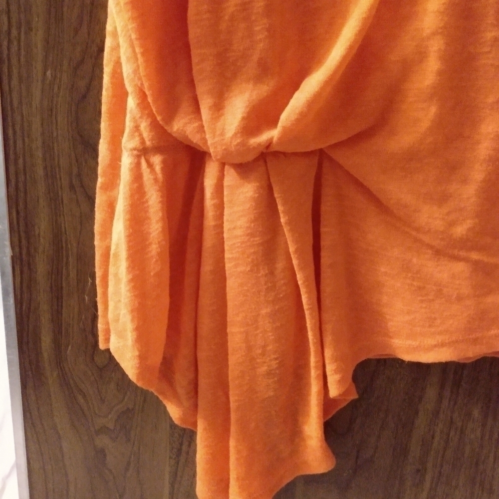 lane Bryant Sleeveless Top, sz  22/24, Orange, 56%Rayon 44% polyester, pre-owned - Picture 7 of 7